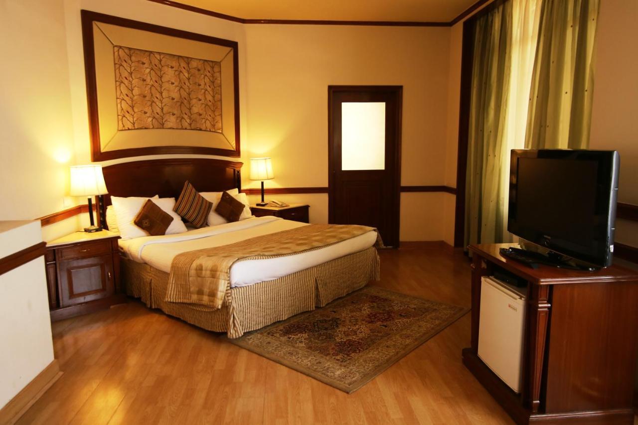 Hotel President Jalandhar Dış mekan fotoğraf