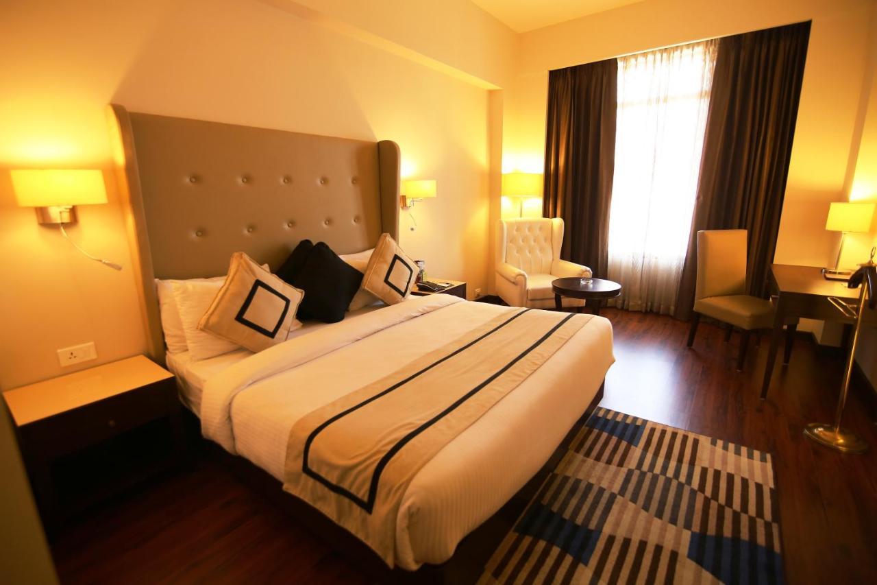 Hotel President Jalandhar Dış mekan fotoğraf