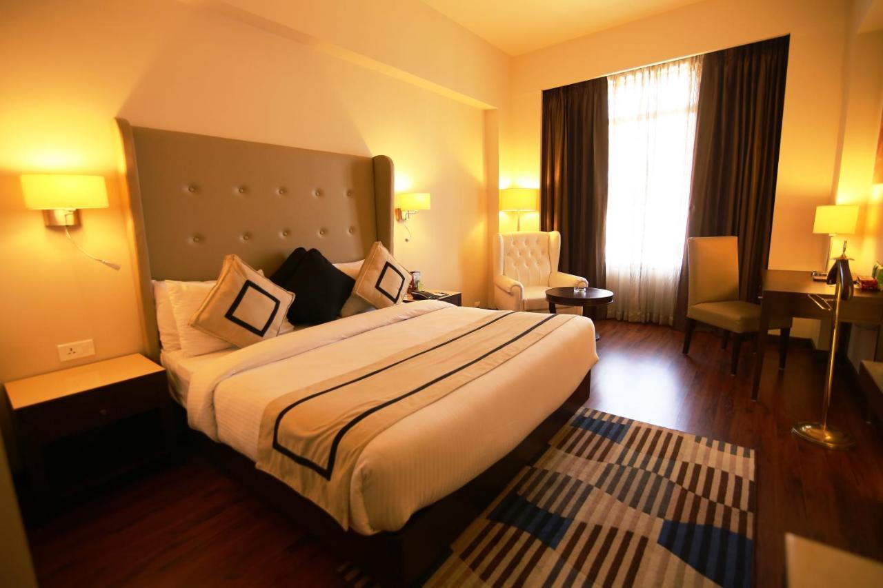 Hotel President Jalandhar Dış mekan fotoğraf