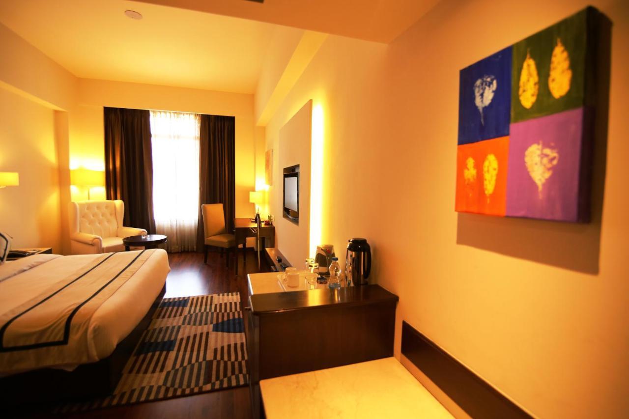 Hotel President Jalandhar Dış mekan fotoğraf